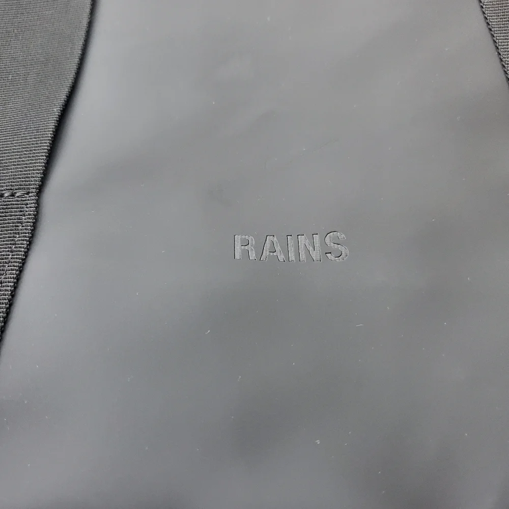 Rains Waterproof Tote Bag Mini - Picture 5 of 7